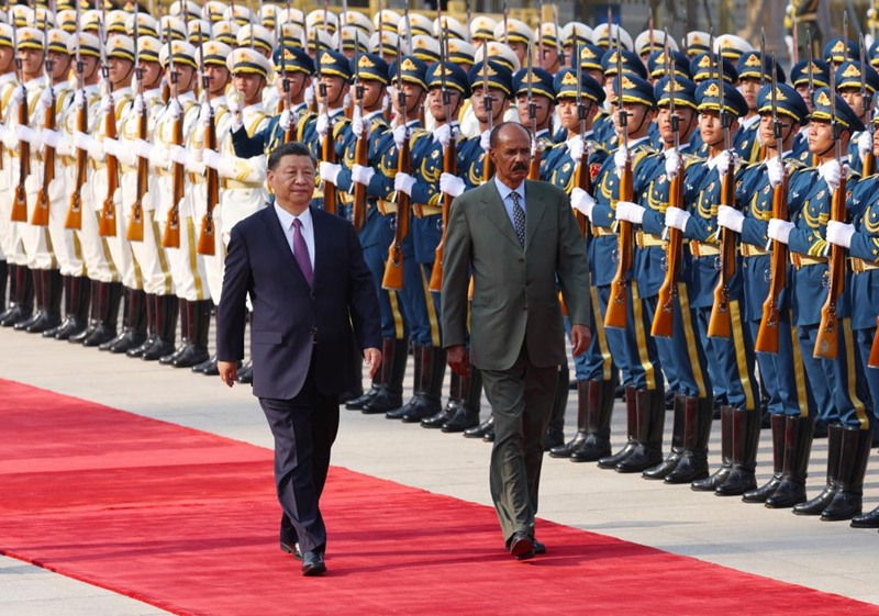 Rais Xi Jinping afanya mazungumzo na Rais wa Eritrea Isaias Afwerki